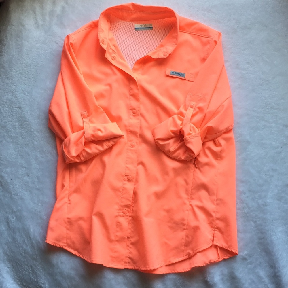 NWOT Columbia coral shirt